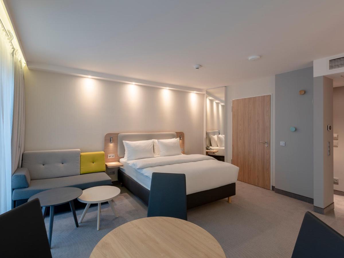 Holiday Inn Express - Offenbach By Ihg Eksteriør billede