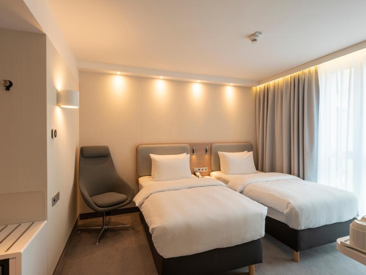 Holiday Inn Express - Offenbach By Ihg Eksteriør billede