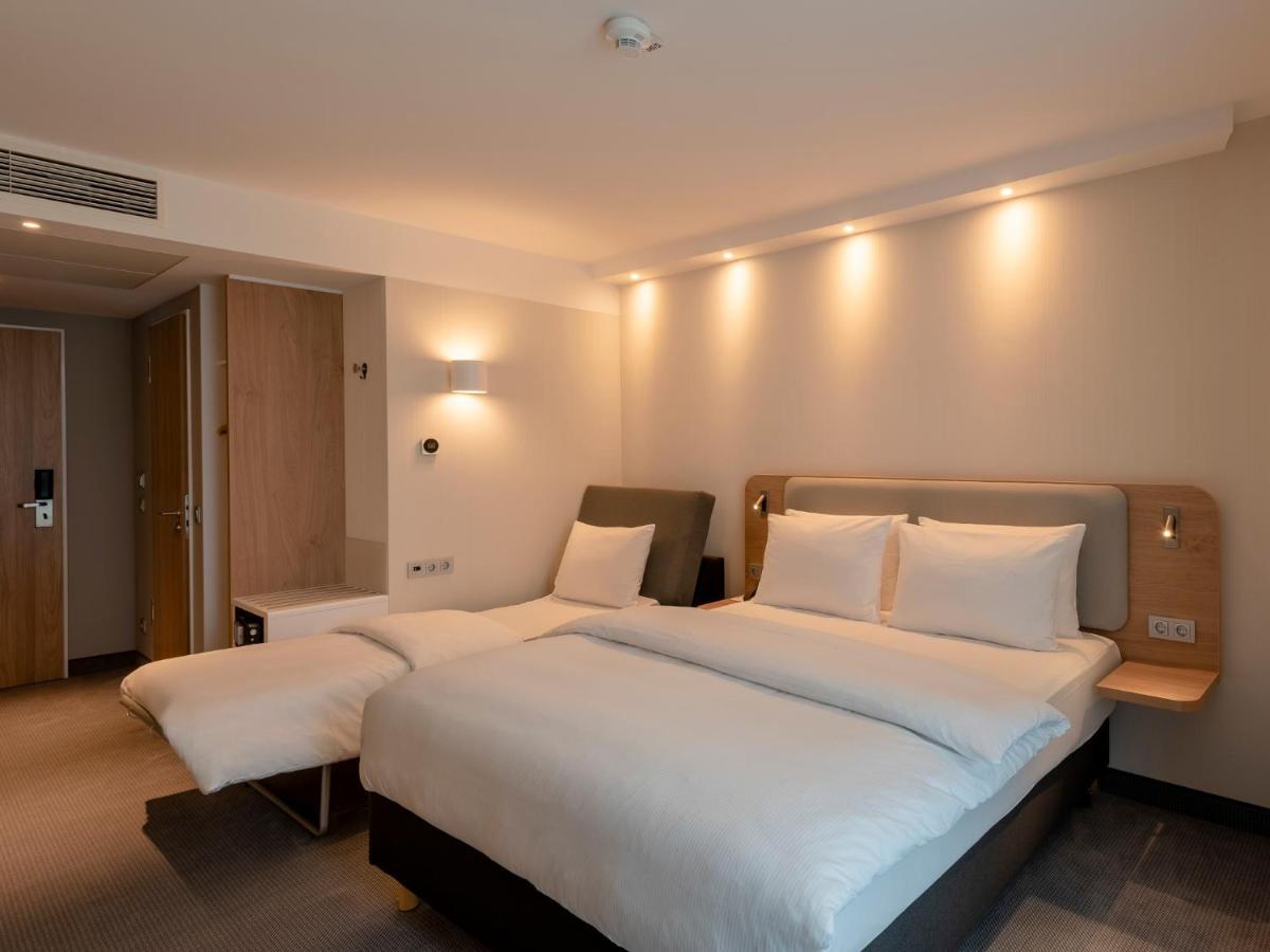 Holiday Inn Express - Offenbach By Ihg Eksteriør billede