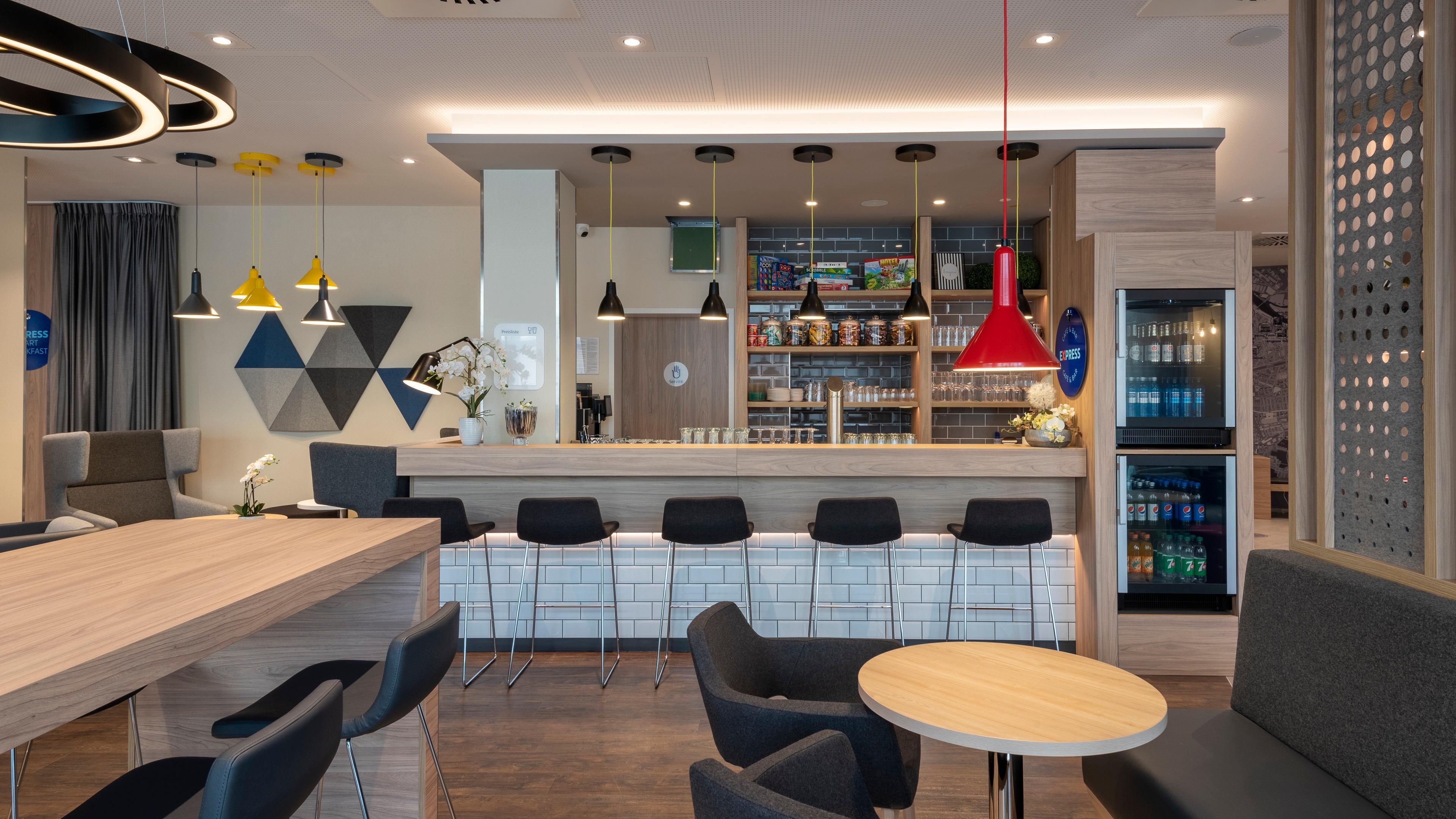 Holiday Inn Express - Offenbach By Ihg Eksteriør billede