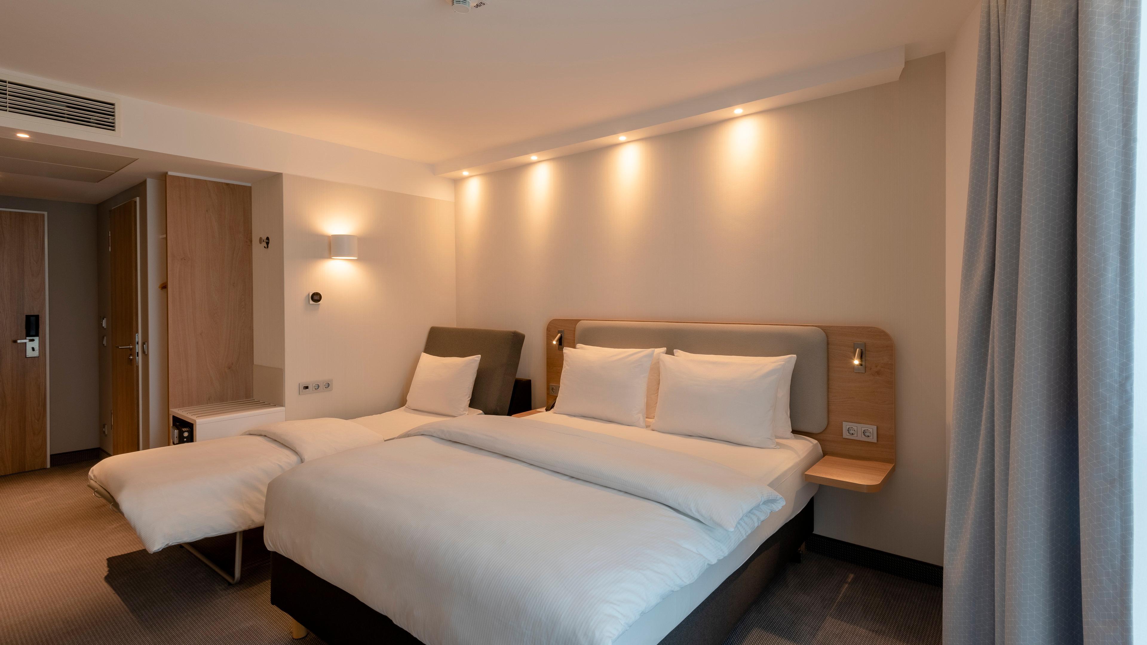 Holiday Inn Express - Offenbach By Ihg Eksteriør billede